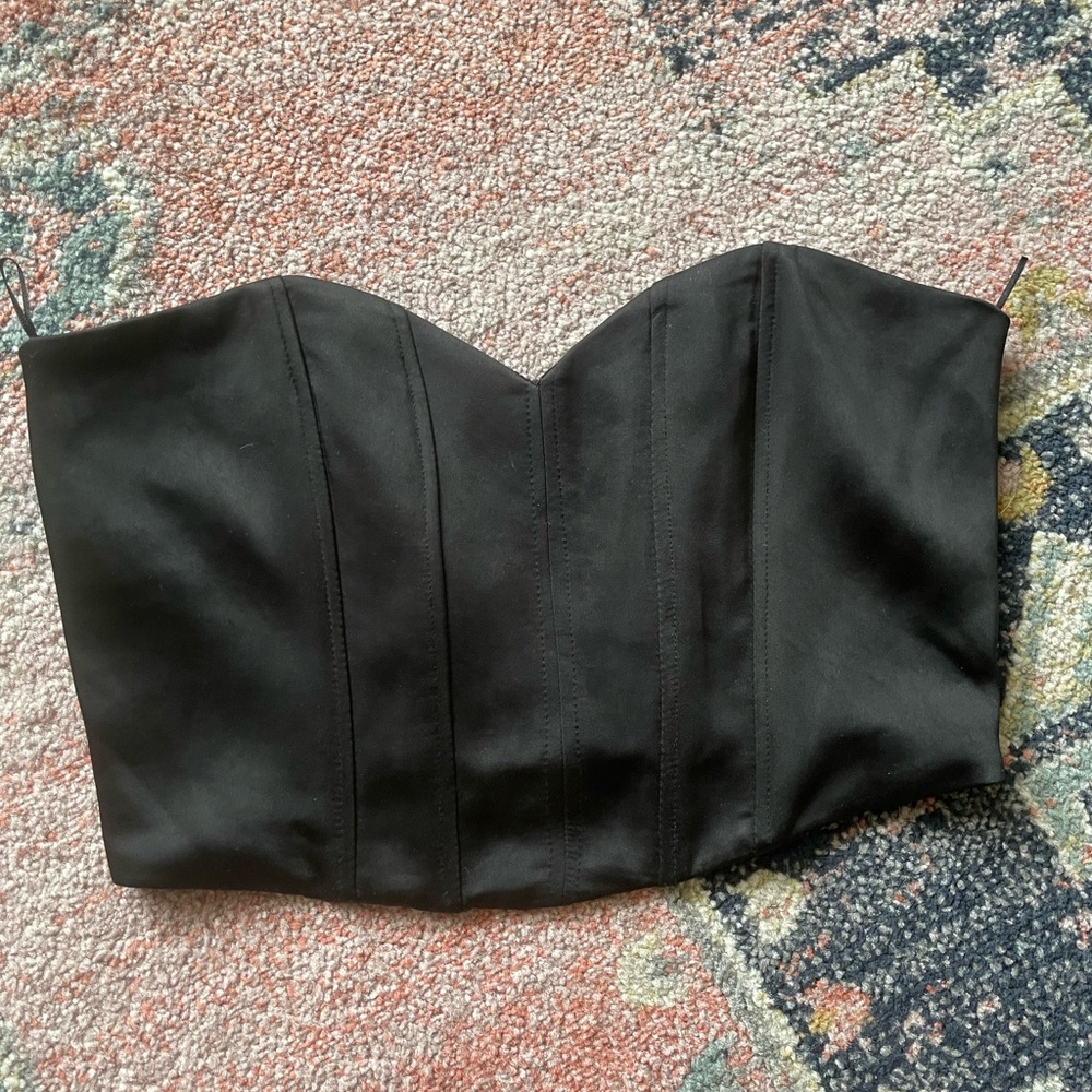 Black Strapless Bustier Top